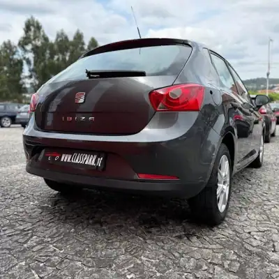 SEAT Ibiza 2011 - 7500 EUR, 210000 km - AUTO.MOTO.pt - 210000km - foto 15 de 20