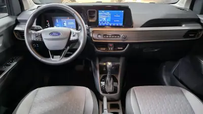 Ford Tourneo Courier 2024 - 24990 EUR, 15000 km - AUTO.MOTO.pt - 15000km - foto 16 de 29