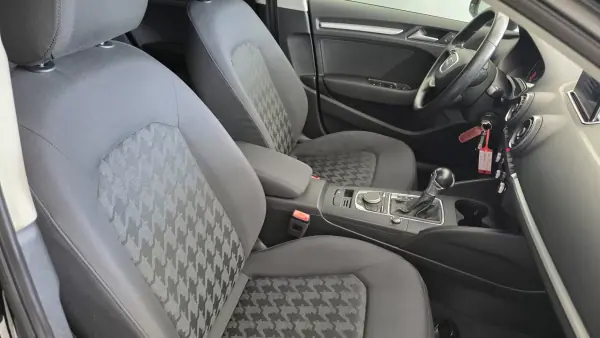 Audi A3 Sportback 2016 - 11900 EUR, 253264 km - AUTO.MOTO.pt - 253264km - foto 44 de 55