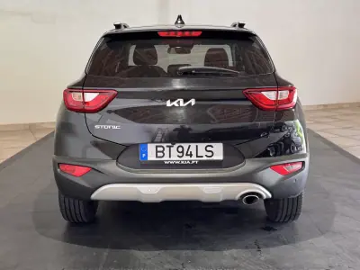 Kia Stonic 2025 - 16990 EUR, 23503 km - AUTO.MOTO.pt - 23503km - foto 6 de 23
