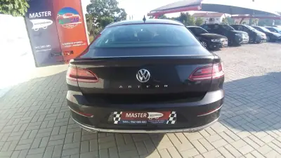 Volkswagen Arteon 2019 - 26650 EUR, 90000 km - AUTO.MOTO.pt - 90000km - foto 37 de 38