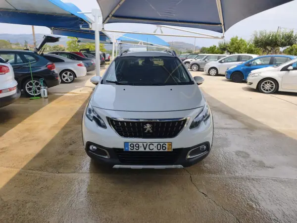 Peugeot 2008 1.2 E-VTI Allure 2018 Gasolina