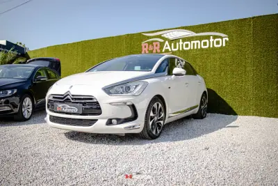 Citroën DS5 2013 - 14200 EUR, 116000 km - 116000km - foto 36 de 45