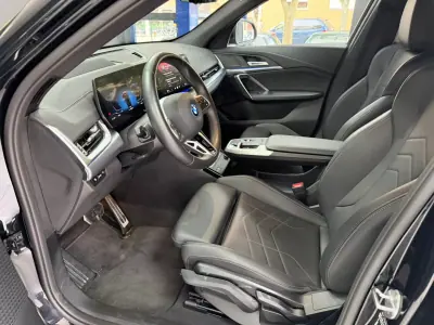 BMW iX2 2025 - 46500 EUR, 7997 km - AUTO.MOTO.pt - 7997km - foto 38 de 42