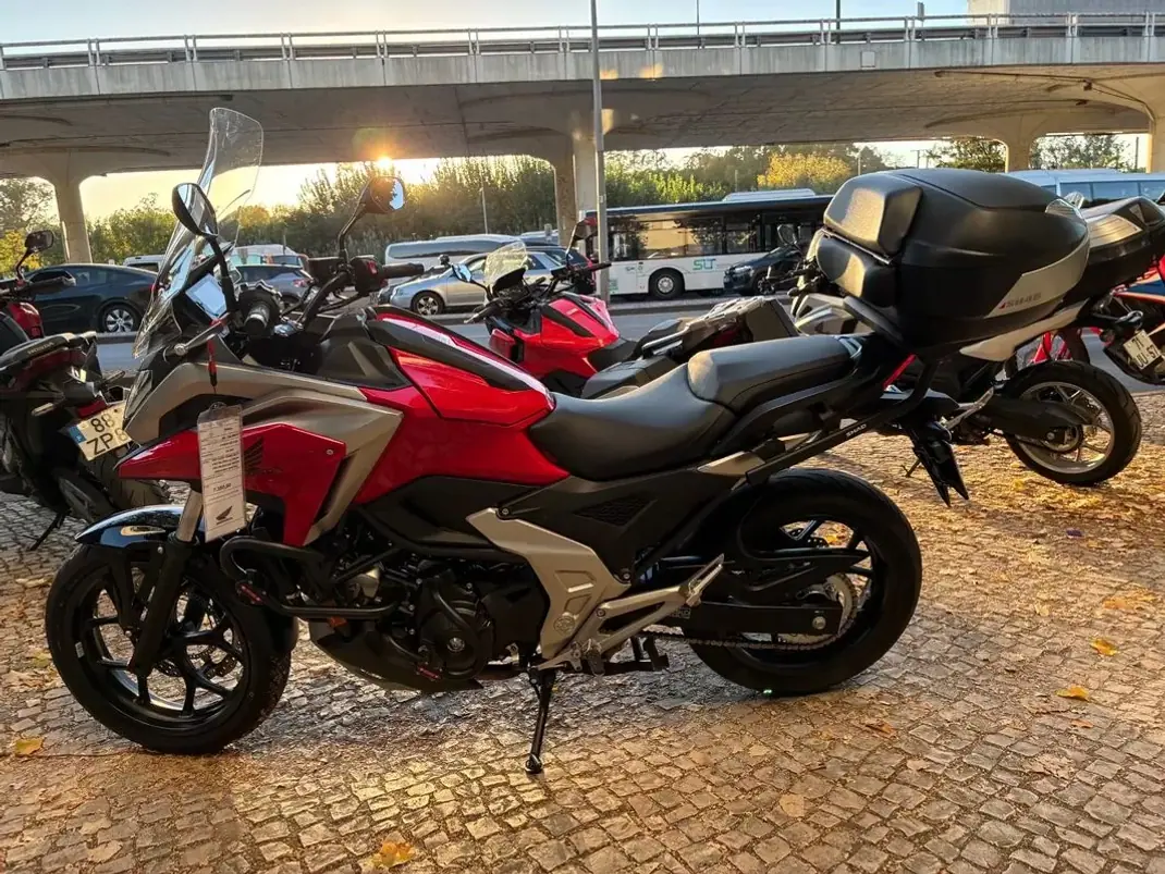 Honda NC750X 2022