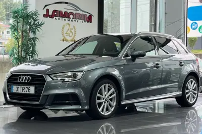 Audi A3 Sportback 2017 - 18999 EUR, 165021 km - AUTO.MOTO.pt - 165021km - foto 33 de 42