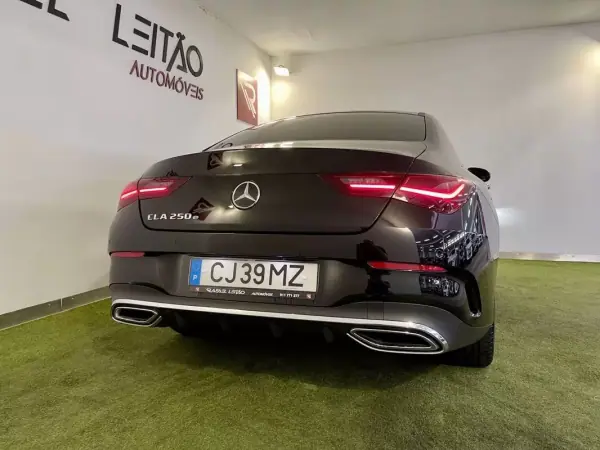Mercedes-Benz CLA 250 2025 - 39750 EUR, 24000 km - AUTO.MOTO.pt - 24000km - foto 8 de 45