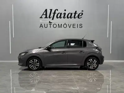 Peugeot 208 2023 - 16490 EUR, 98233 km - AUTO.MOTO.pt - 98233km - foto 4 de 28