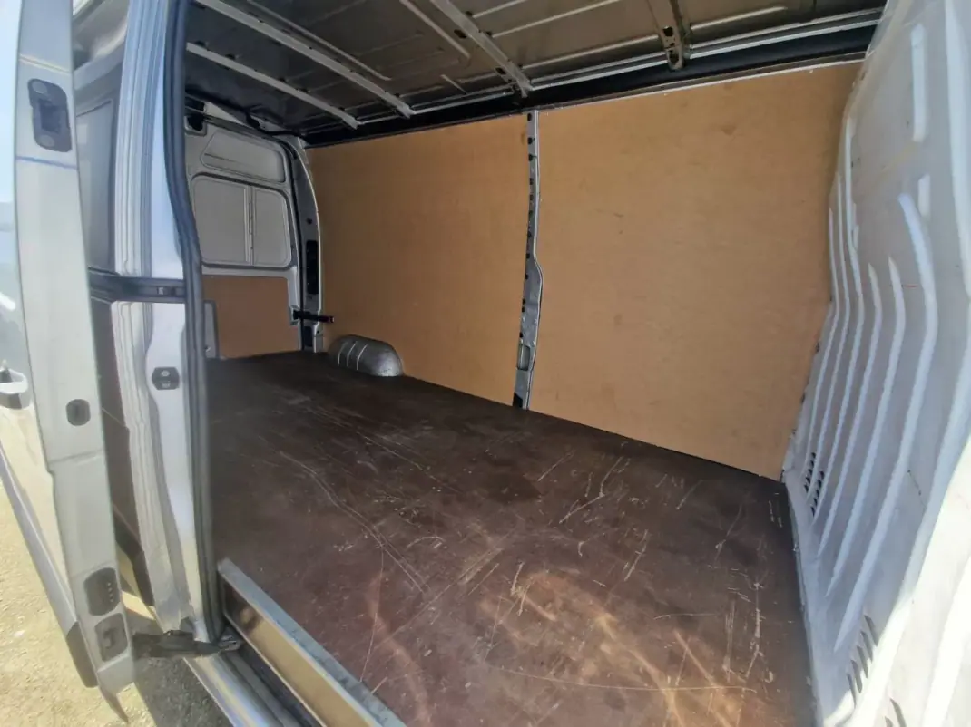 Renault 2012 - 14900 EUR, 156000 km - AUTO.MOTO.pt - 156000km - foto 3 de 5