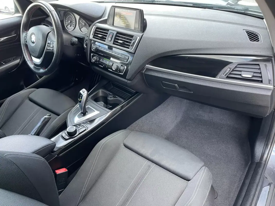 BMW 116 2017 - 15900 EUR, 153200 km - AUTO.MOTO.pt - 153200km - foto 14 de 14