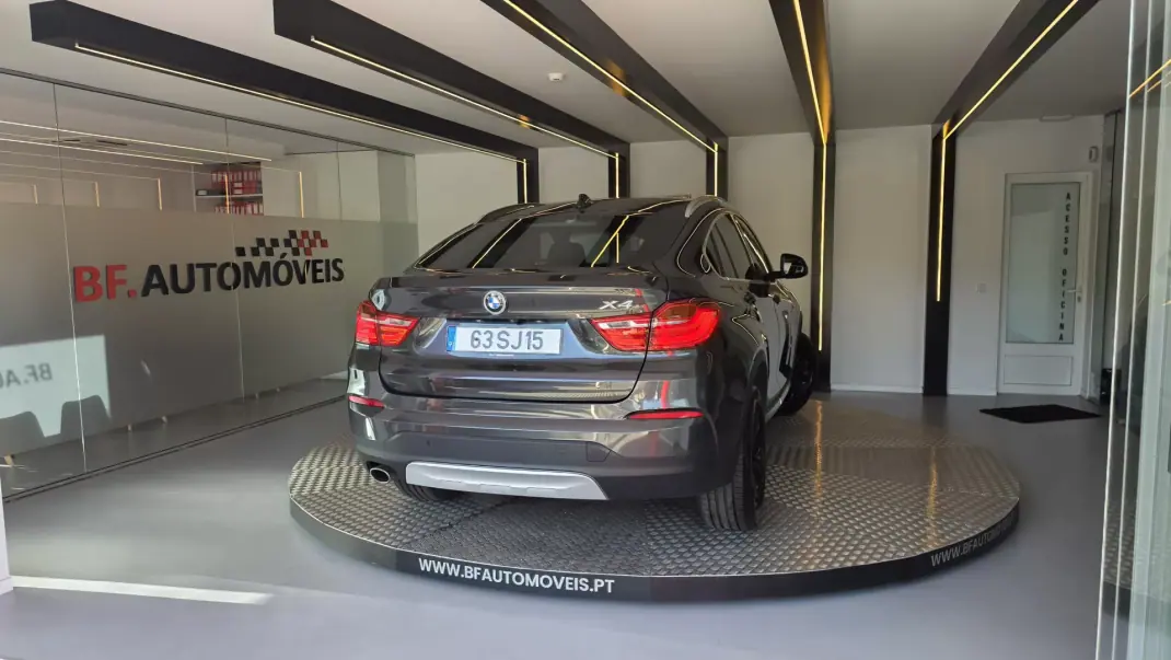 BMW X4 2017 - 29900 EUR, 47011 km - 47011km - foto 17 de 70
