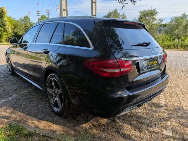 Mercedes-Benz C 200 2018 - 19900 EUR, 220000 km - AUTO.MOTO.pt - 220000km - foto 6 de 17