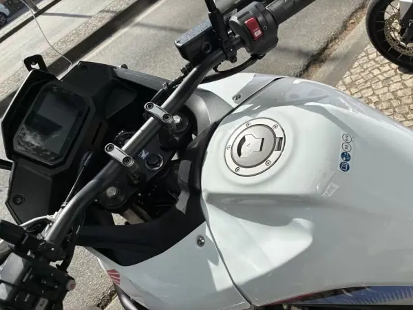 Honda XL 2023 - 8550 EUR, 16705 km - AUTO.MOTO.pt - 16705km - foto 12 de 14