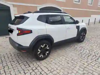Dacia Duster 2026 - 22500 EUR, 5500 km - 5500km - foto 2 de 9