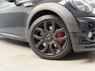 MINI Clubman 2010 — foto 4 de 18