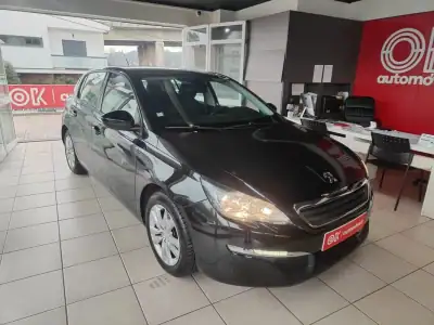 Peugeot 308 2014 - 9350 EUR, 207000 km - AUTO.MOTO.pt - 207000km - foto 2 de 34