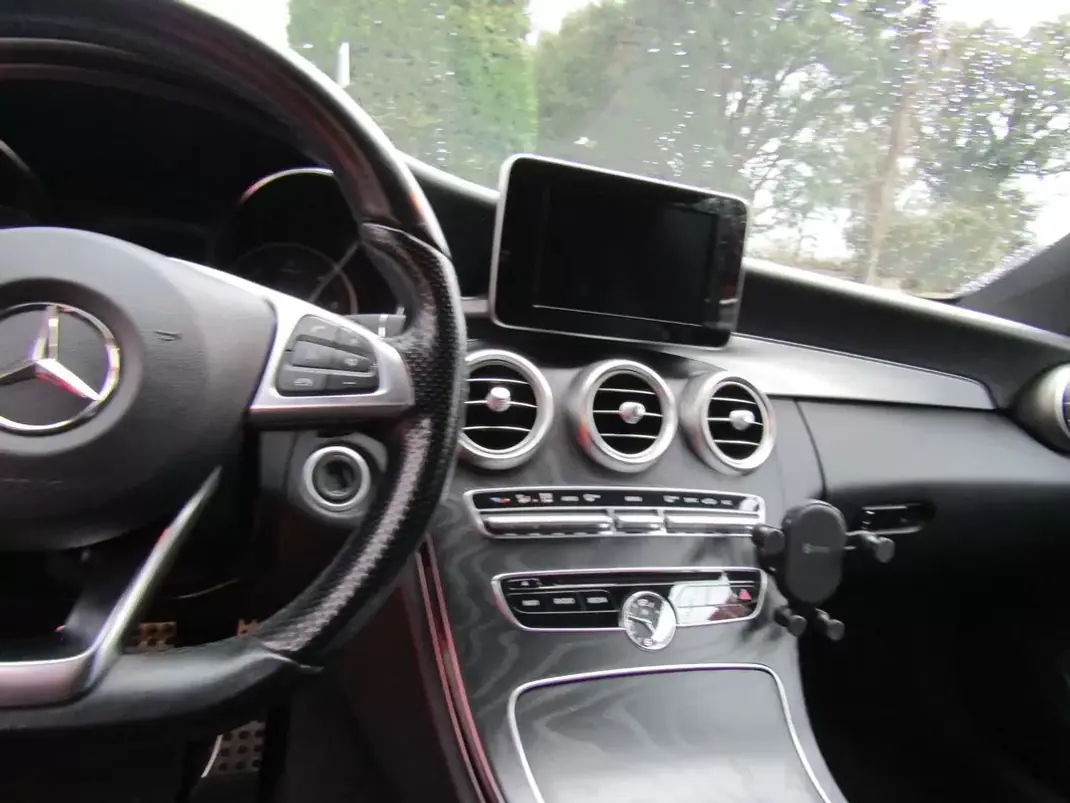 Mercedes-Benz C 220 2016 - 28499 EUR, 185210 km - 185210km - foto 13 de 30