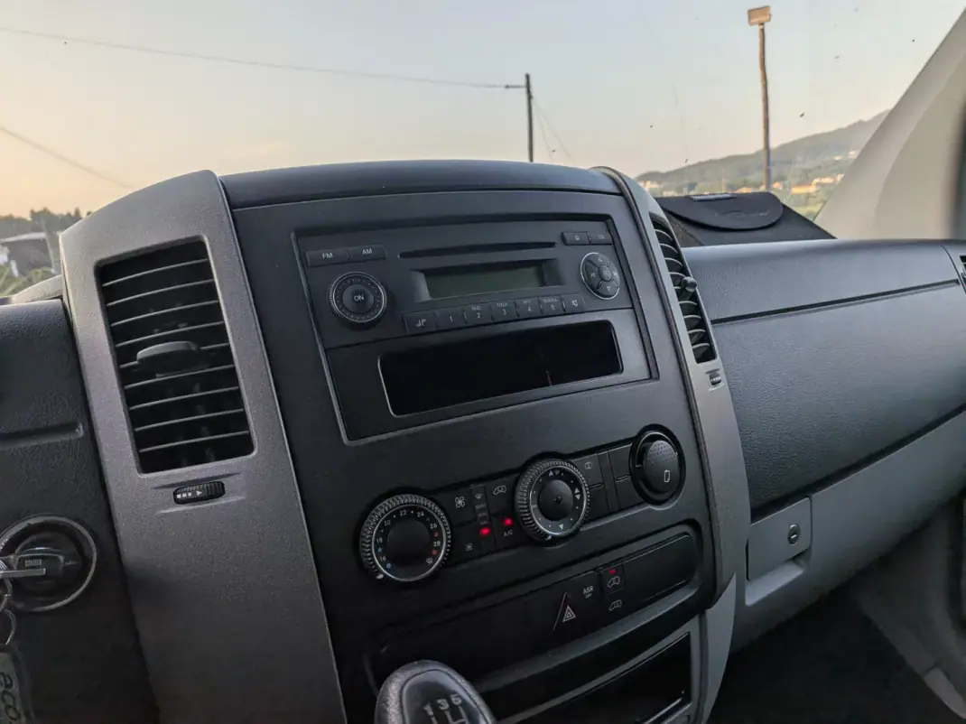 Mercedes-Benz Sprinter 2013 - 19900 EUR, 190000 km - 190000km - foto 7 de 18