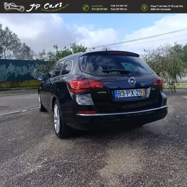 Opel Astra Sports Tourer 2015 - 10500 EUR, 155410 km - AUTO.MOTO.pt - 155410km - foto 5 de 19