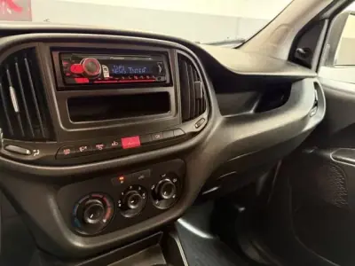 Fiat Doblo 2019 - 8999 EUR, 160500 km - AUTO.MOTO.pt - 160500km - foto 10 de 10