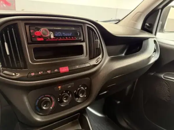Fiat Doblo 2019 - 8999 EUR, 160500 km - AUTO.MOTO.pt - 160500km - foto 10 de 10
