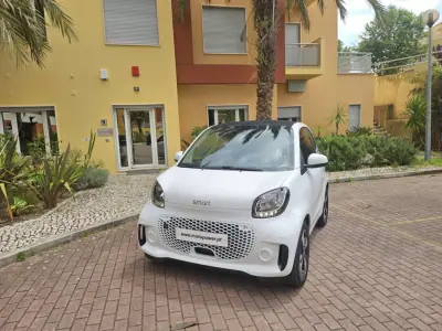 Smart ForTwo Coupé 2022 - 12900 EUR, 19500 km - AUTO.MOTO.pt - 19500km - foto 10 de 10