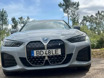 BMW i4 2023 - 41750 EUR, 74000 km - AUTO.MOTO.pt - 74000km - foto 55 de 86