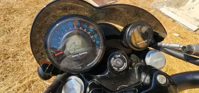 Royal Enfield Shotgum 2024 - 5999 EUR, 5200 km - AUTO.MOTO.pt - 5200km - foto 10 de 33