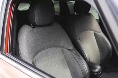 MINI Cooper 2015 - 14500 EUR, 211994 km - AUTO.MOTO.pt - 211994km - foto 24 de 31