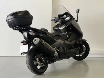Yamaha TMAX 2015 - 8990 EUR, 25000 km - AUTO.MOTO.pt - 25000km - foto 7 de 26