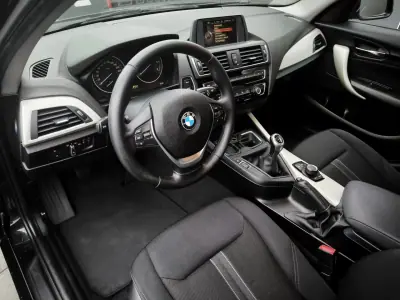 BMW 116 2015 - 13500 EUR, 169000 km - AUTO.MOTO.pt - 169000km - foto 19 de 43
