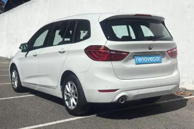 BMW 216 Gran Tourer 2019 - 15900 EUR, 105978 km - AUTO.MOTO.pt - 105978km - foto 2 de 20