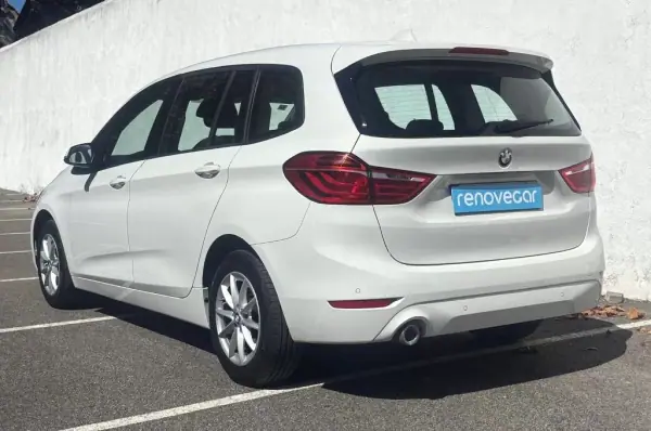 BMW 216 Gran Tourer 2019 - 15900 EUR, 105978 km - AUTO.MOTO.pt - 105978km - foto 2 de 20