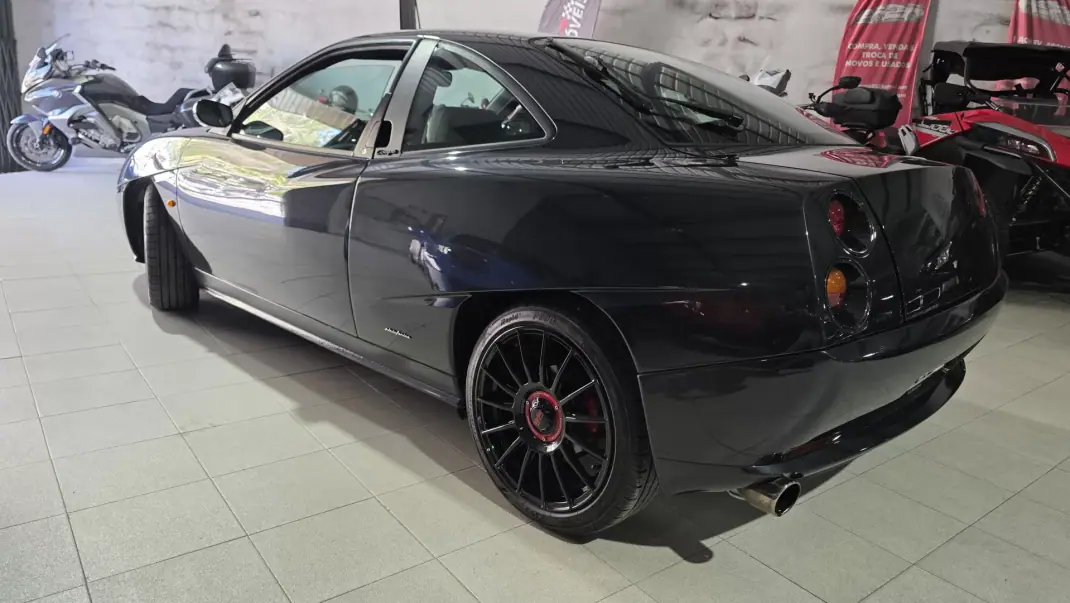 Fiat 124 Coupe 1994 - 14500 EUR, 162075 km - AUTO.MOTO.pt - 162075km - foto 3 de 63