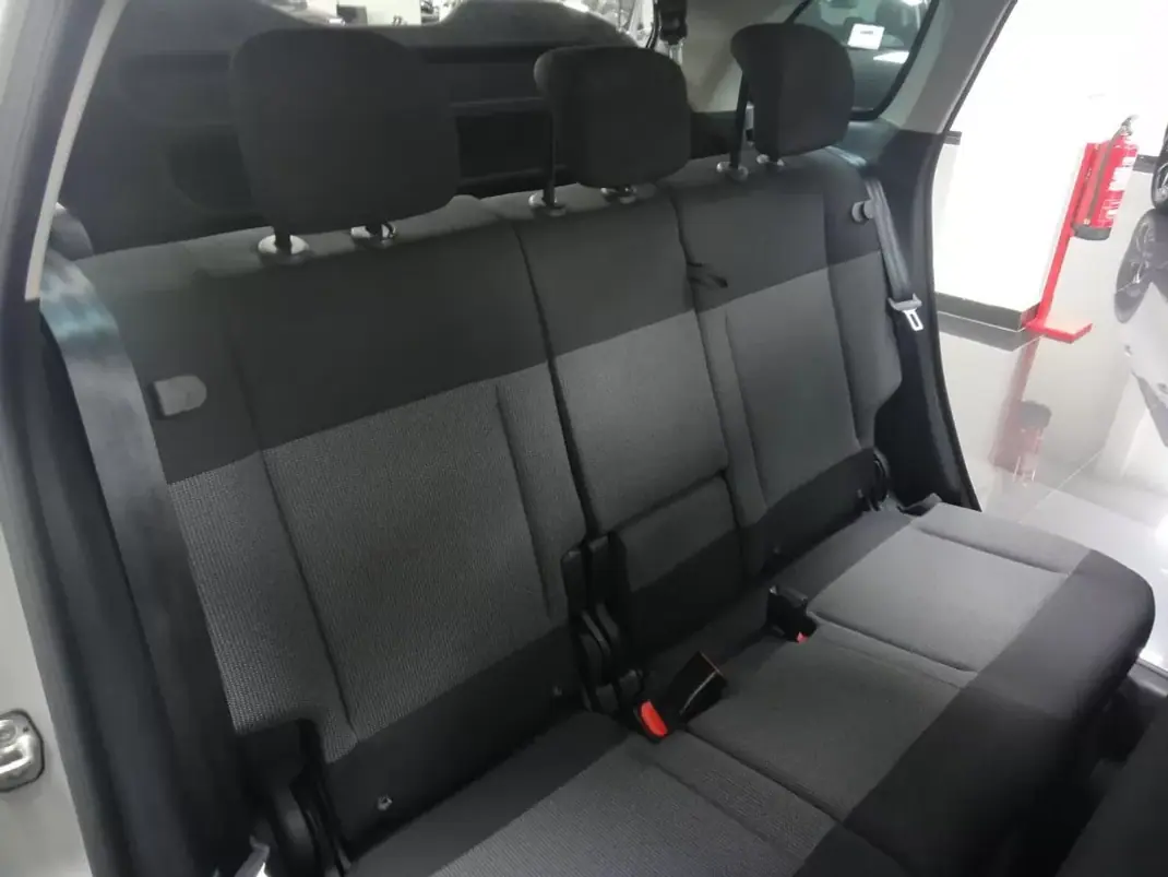 Citroën C3 Aircross 2019 - 14990 EUR, 63000 km - AUTO.MOTO.pt - 63000km - foto 18 de 27