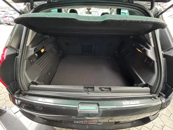 Peugeot 3008 2012 - 7500 EUR, 276404 km - 276404km - foto 17 de 19