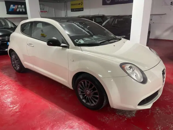Alfa Romeo MiTo 2013 - 6750 EUR, 157000 km - AUTO.MOTO.pt - 157000km - foto 3 de 30