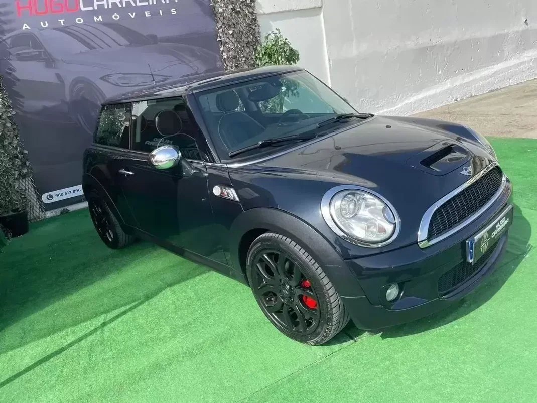 MINI Cooper 2008 - 9250 EUR, 152777 km - AUTO.MOTO.pt - 152777km - foto 2 de 13