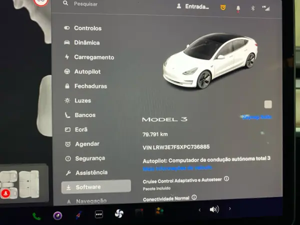 Tesla Model 3 2023 - 30950 EUR, 79791 km - AUTO.MOTO.pt - 79791km - foto 12 de 20