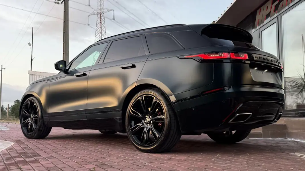 Land Rover Range Rover Velar 2021 - 63990 EUR, 70000 km - 70000km - foto 11 de 50