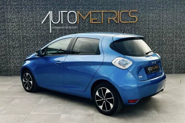 Renault Zoe 2019 - 11900 EUR, 91000 km - AUTO.MOTO.pt - 91000km - foto 13 de 13