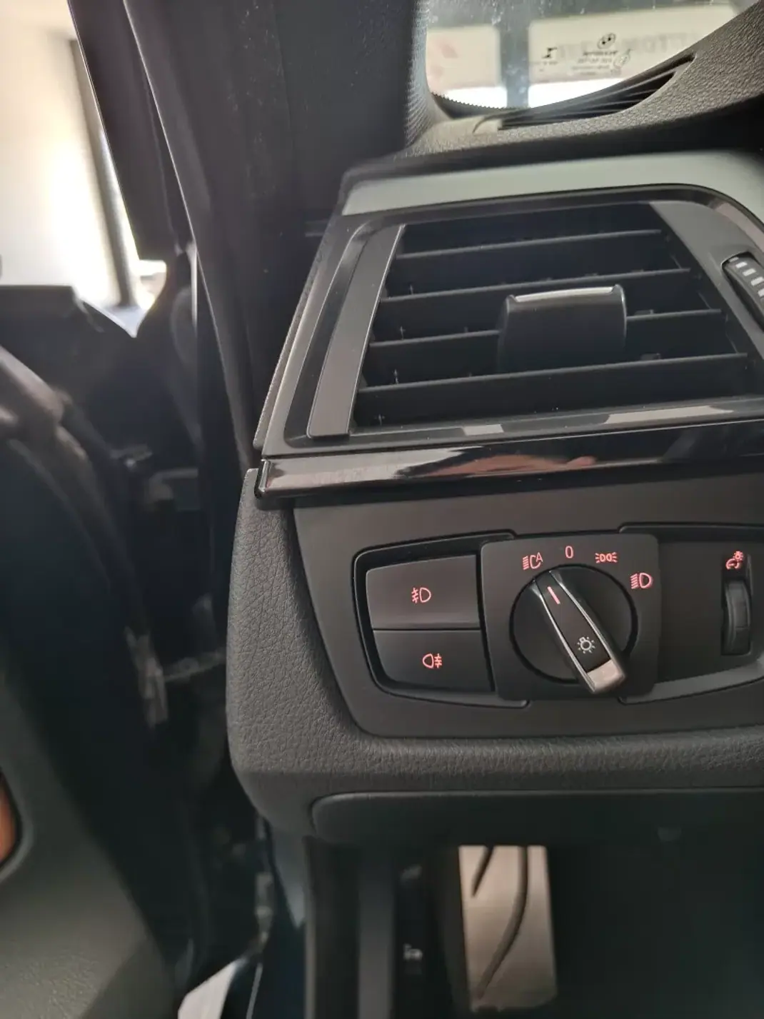 BMW 420 Gran Coupé 2015 - 23600 EUR, 149000 km - 149000km - foto 22 de 30