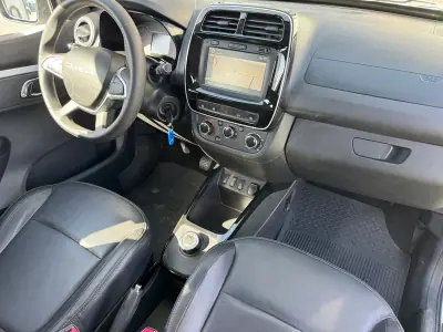 Dacia Spring 2023 - 12900 EUR, 119260 km - AUTO.MOTO.pt - 119260km - foto 9 de 26