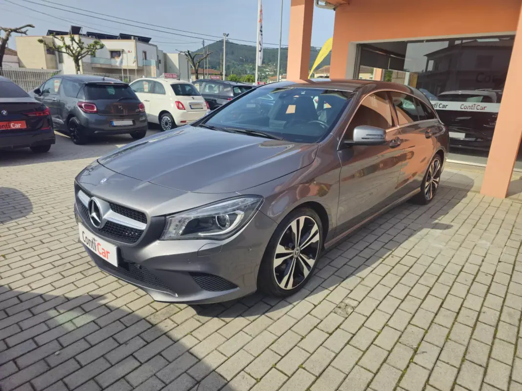 Mercedes-Benz CLA 200 2015 - 17500 EUR, 169158 km - AUTO.MOTO.pt - 169158km - foto 3 de 15