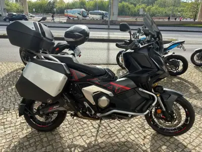 Honda NC750X 2024