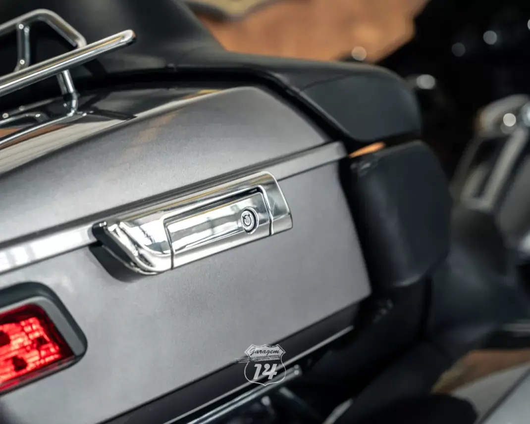Harley-Davidson Electra Glide Ultra Classic 2014 - 18990 EUR, 24980 km - AUTO.MOTO.pt - 24980km - foto 38 de 46