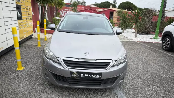 Peugeot 308 SW 2015 - 7590 EUR, 257850 km - AUTO.MOTO.pt - 257850km - foto 4 de 4