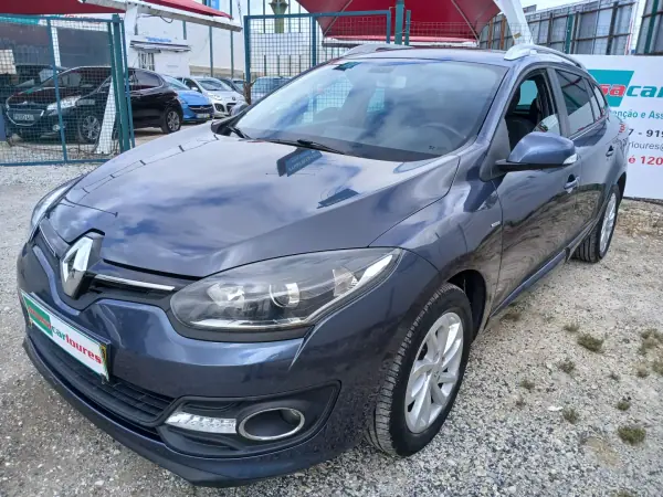Renault Mégane Sport Tourer 2016 - 8950 EUR, 157317 km - AUTO.MOTO.pt - 157317km - foto 2 de 25