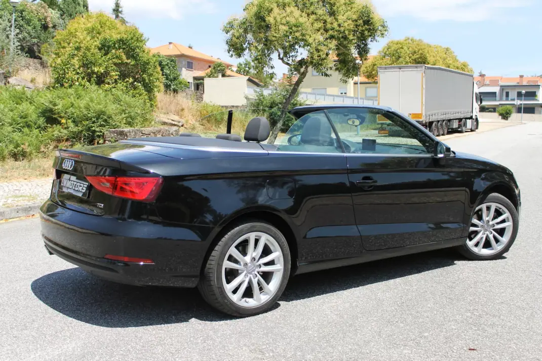 Audi A3 Cabrio 2014 - 17990 EUR, 100000 km - 100000km - foto 33 de 38