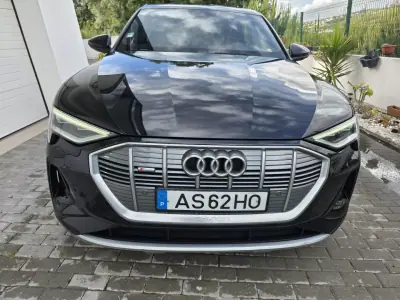 Audi e-tron 2022 - 31750 EUR, 115000 km - AUTO.MOTO.pt - 115000km - foto 14 de 73